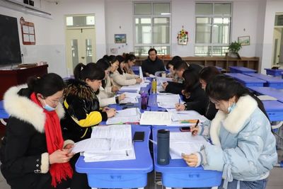 深耕課堂促成長(zhǎng) 凝心聚力謀新篇——南陽市第二完全學(xué)校初中部“一課五研”校本研修活動(dòng)紀(jì)實(shí)